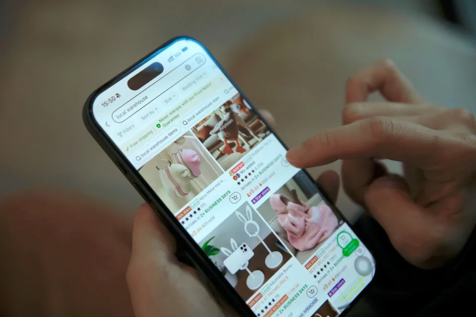 Quầy thu tiền và bảo hành